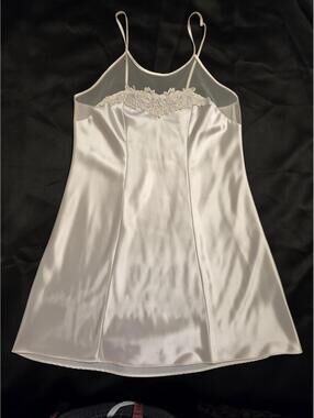 VTG Cinema Etoile White Satin Lace Slip Dress Nightgown  Embroidered Sz Small